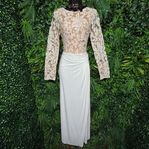 VAVAVOOM Dress Women Small‎ Cream Nude Lined Floral Sequin Gown Goddess 1582